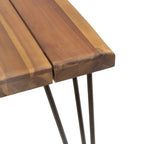 Table de salle à manger rectangulaire en bois d'acacia finition teck avec plateau à lattes à bord brut et pieds épingles en fer – 6 places