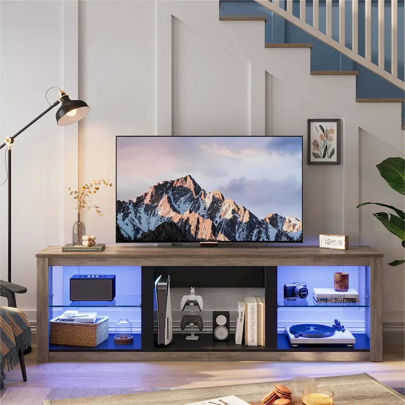 Meuble TV LED 70" en blanc délavé / marbre noir / gris délavé avec étagères en verre trempé et armoire ouverte – Convient aux téléviseurs jusqu'à 75"