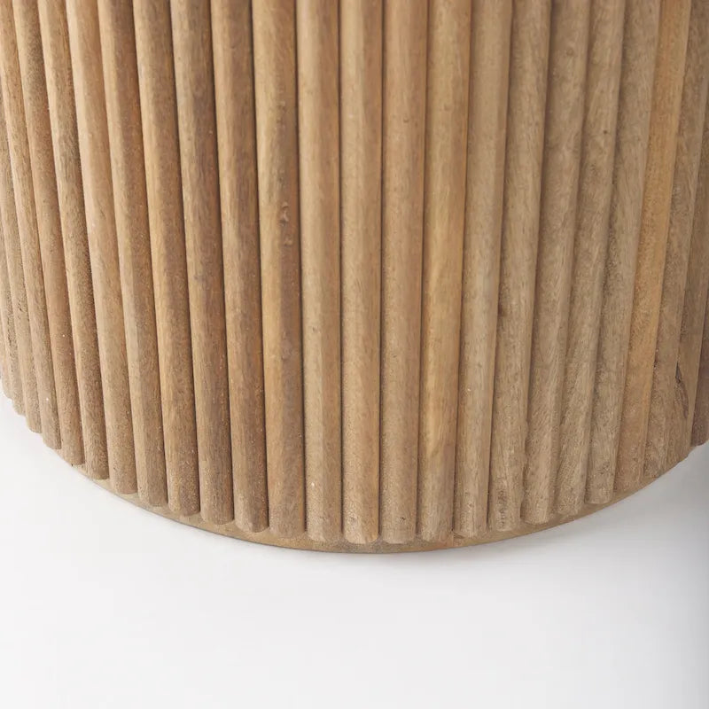 Table d'appoint ronde cannelée en manguier massif brun clair/brun avec plateau relevable de rangement