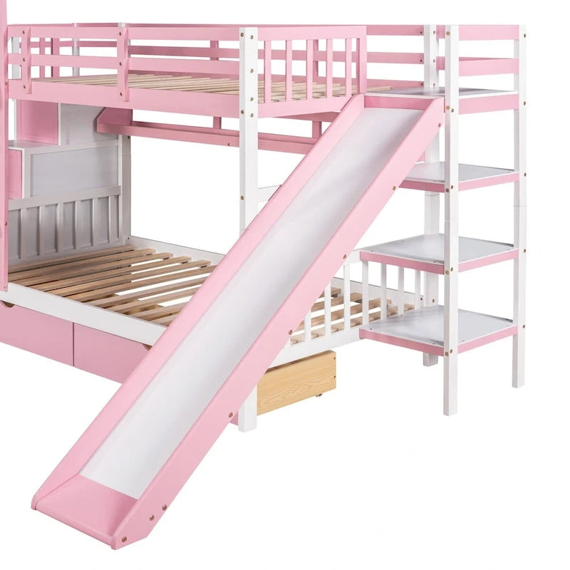 Lit superposé château simple-sur-simple avec toboggan et étagères, rose/bleu/blanc/gris – 2 personnes