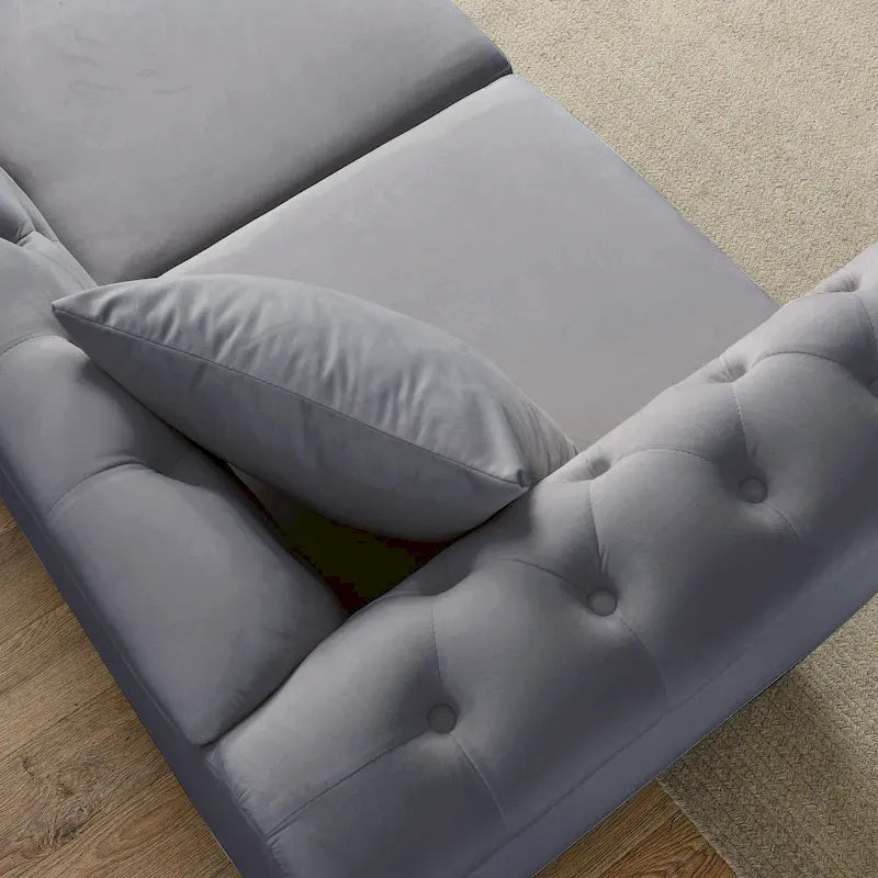 Canapé 3 places Chesterfield beige/gris avec capitonnage et clous décoratifs – 3 personnes