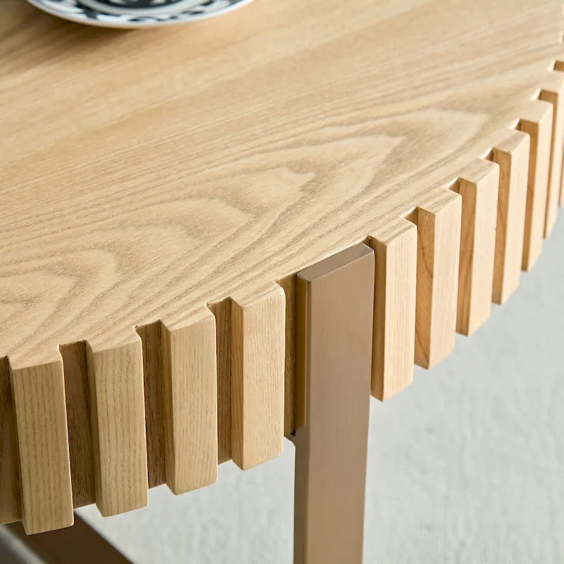Table Basse Ronde Noyer / Frêne Naturel / Noir avec Surface en Relief Bois et Piétement Socle en Acier Inoxydable