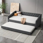 Lit de repos double rembourré gris clair/gris foncé avec dossier capitonné, garniture en laiton et lit gigogne – 1 personne